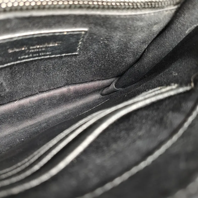 SAINT LAURENT Crossbody Bag Niki Chain Bagwoc Black Waxed Leather Calfskin Mini 19 × 5 × 16 cm — detail view 2 of 11