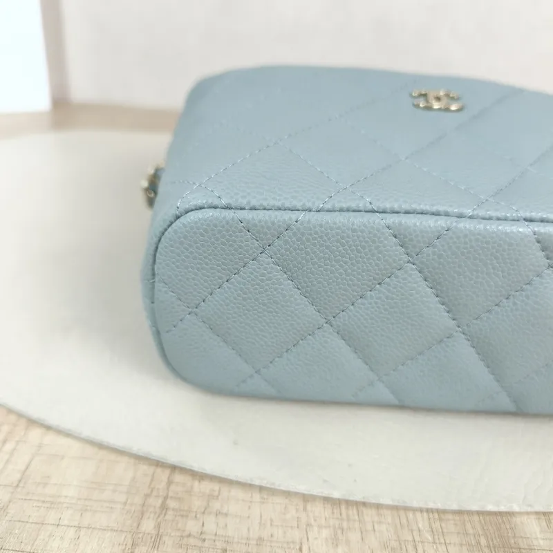 Chanel Crossbody Bag Crossbody Bag Blue Grained Calfskin One Size 21.5 × 7.5 × 19 cm — detail view 12 of 12
