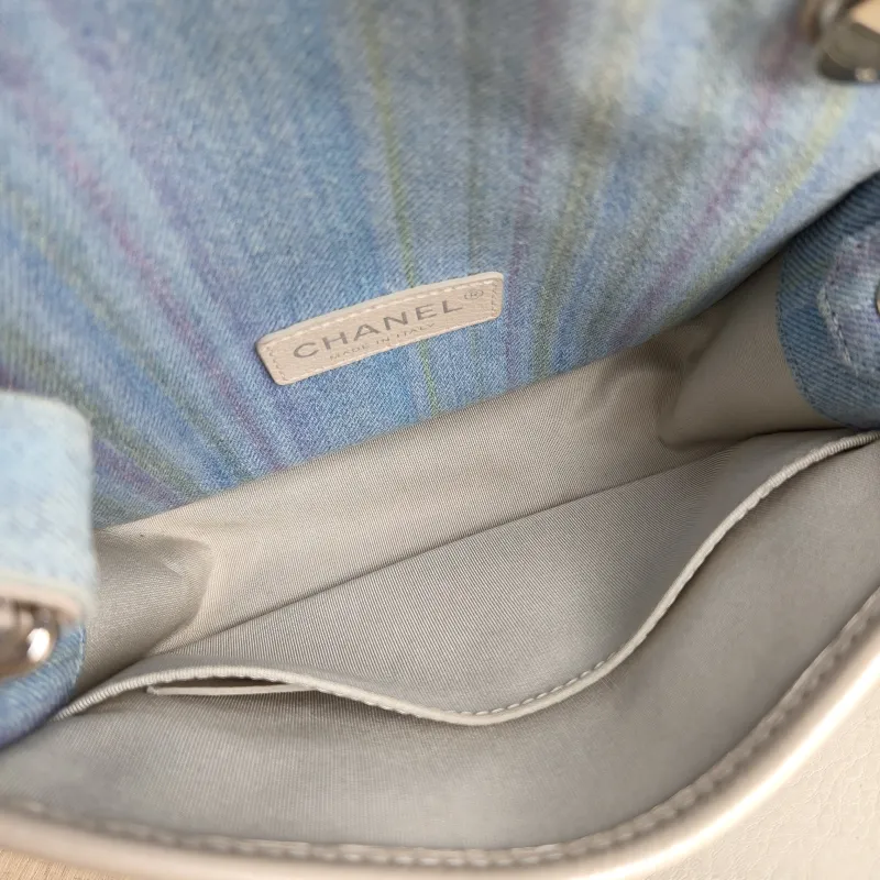 Chanel Crossbody Bag Crossbody Bag Blue One Size 18 × 6.5 × 14 cm 25 — detail view 8 of 11