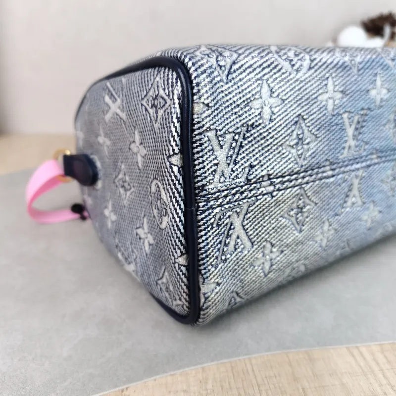 Louis Vuitton Crossbody Bag Speedy20 Blue Canvas One Size 20.5 × 12 × 13.5 cm — detail view 3 of 10