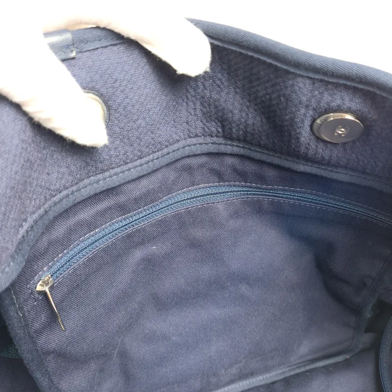 Chanel Shoulder Bag Blue Woven 37 × 14 × 35 cm 25 — detail view 1 of 12