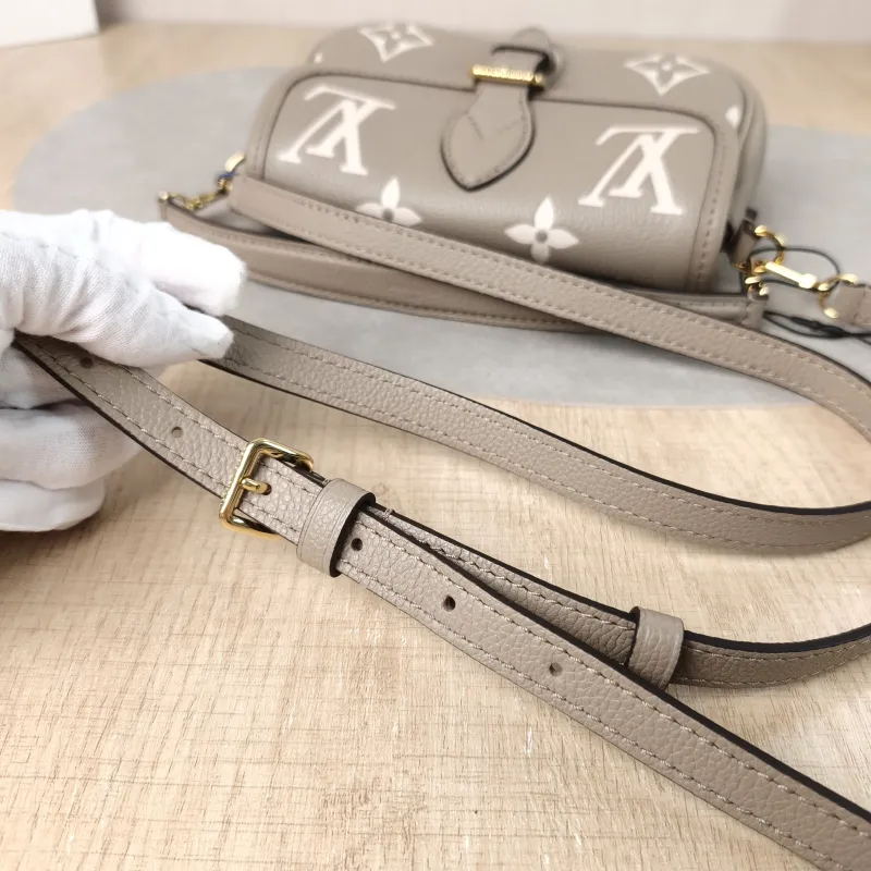 Louis Vuitton Crossbody Bag Diane Baguette Bag Empreinte Embossed Calfskinnano19 × 6 × 10.5 cm — detail view 5 of 11