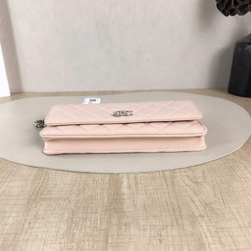 Chanel Shoulder Bag WOC Pink Lambskin One Size 22 × 3 × 11 cm — cover view 5 of 6