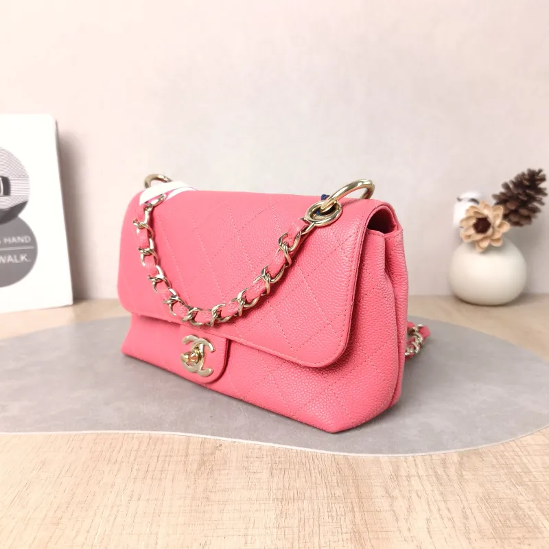 Chanel Crossbody Bag CF Crossbody Bag Red Grained Calfskin One Size 21 × 8 × 13 cm 29 — cover view 3 of 5