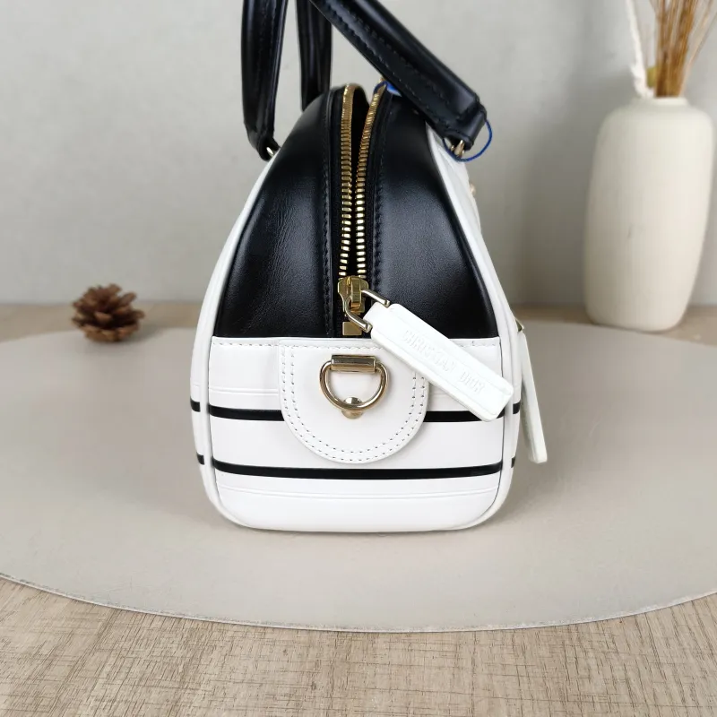 DIOR Top Handle Bag D-Vibe Bowling Bag White Calfskin Medium25 × 9.5 × 16 cm — detail view 9 of 12