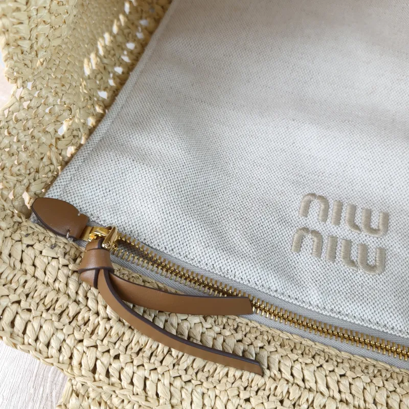 Miumiu Top Handle Bag Top Handle Bag Woven One Size 40 × 10 × 37 cm — detail view 9 of 12