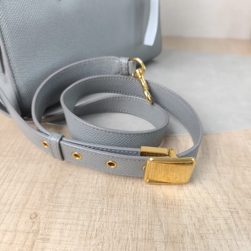 DIOR Top Handle Bag St Honore Tote Bag Grey Calfskin Medium25 × 12 × 19 cm — detail view 2 of 15