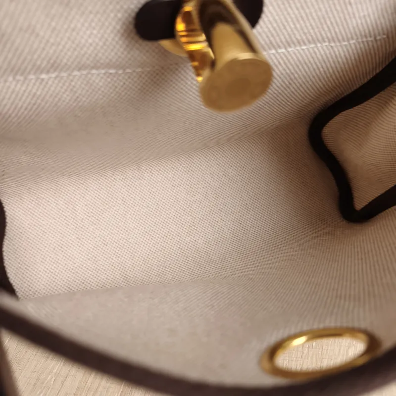 Hermès Crossbody Bag Herbag Zip 20 Beige Canvas Mini 20.5 × 7 × 16.5 cm k — detail view 3 of 10