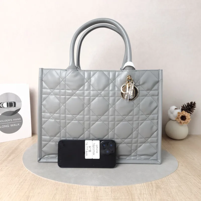 DIOR Top Handle Bag Book Tote Green Calfskin Medium 36 × 16.5 × 27.5 cm — cover view 4 of 6