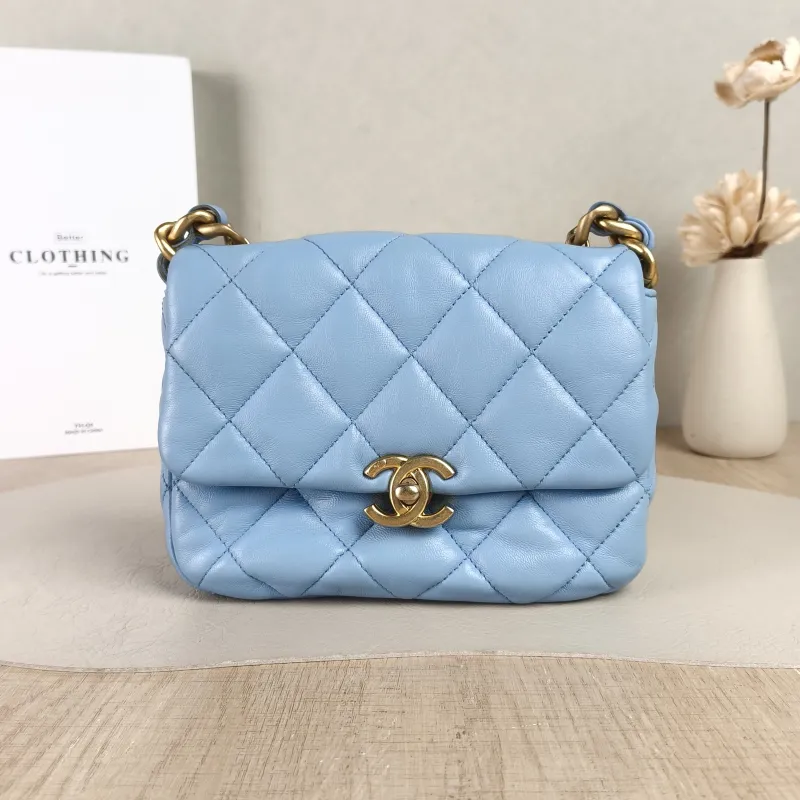Chanel Crossbody Bag Blue Lambskinmini18 × 5 × 13.5 cm