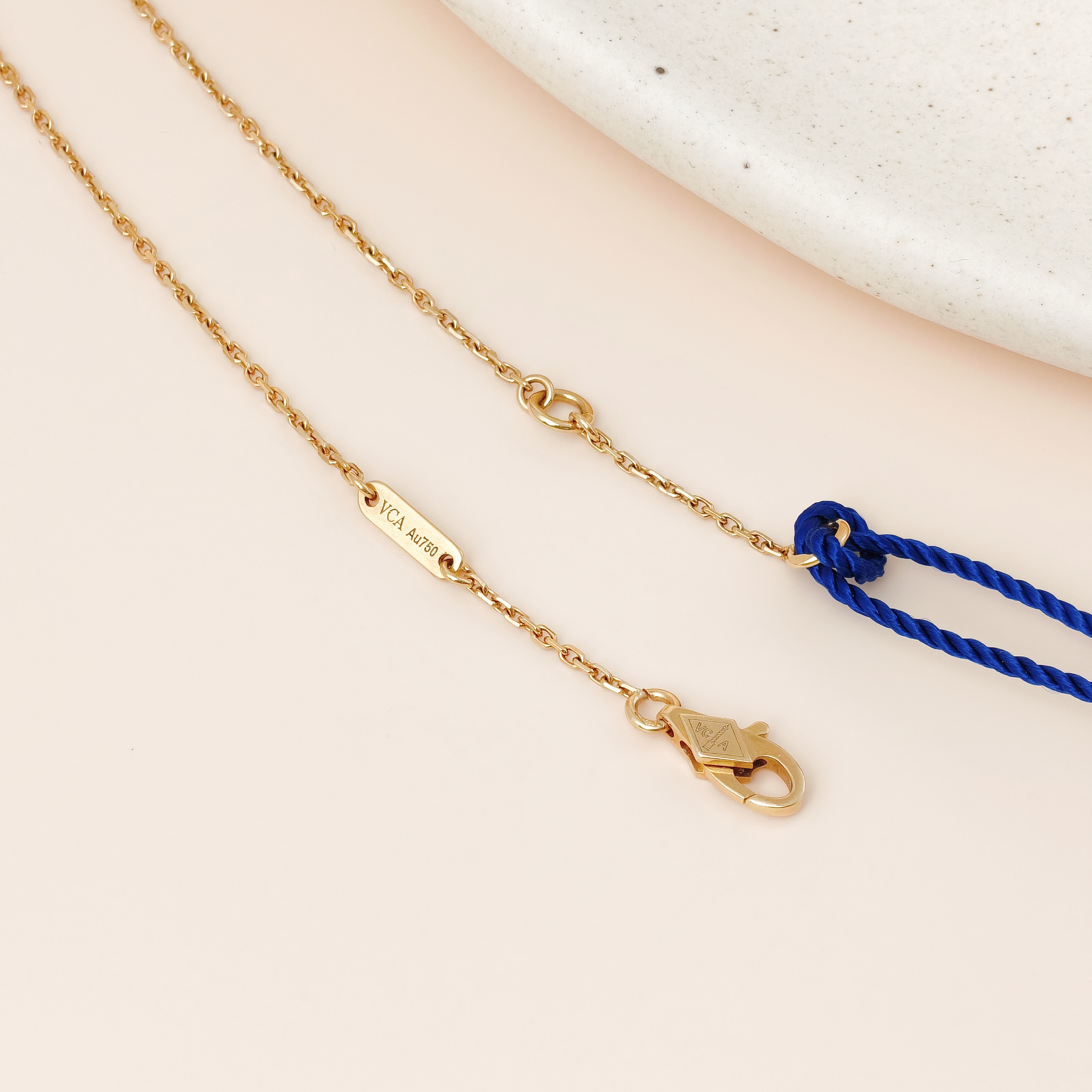 Van Cleef & Arpels Necklace Alhambra Pearl · White Mother-of-Pearl18KY ellow Gold Sweet Mini40cm — cover view 9 of 11