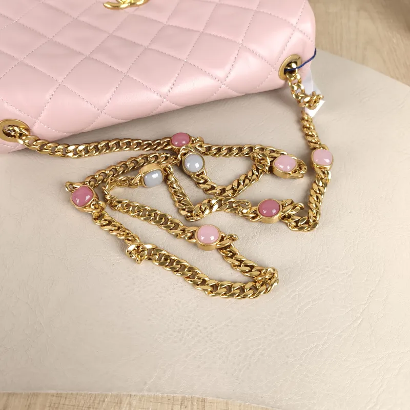 Chanel Crossbody Bag Pink Crossbody Bag Pink Lambskin One Size 23 × 5 × 16 cm — detail view 1 of 13