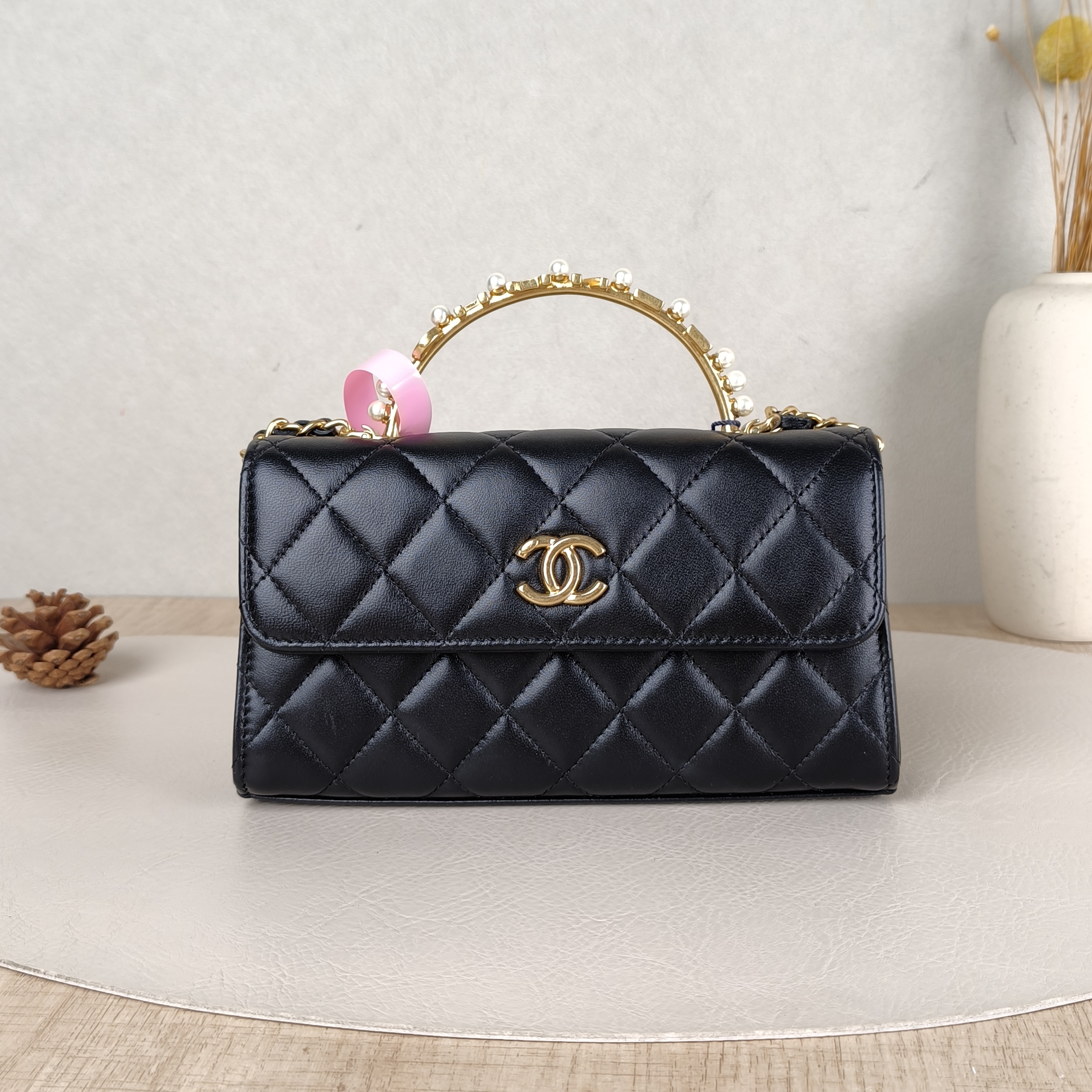 Chanel Crossbody Bag23b Pearl kelly Black SL ambskinmini19 × 4.5 × 10.5 cm
