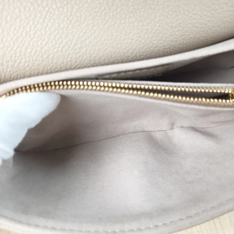 Louis Vuitton Crossbody Bag Pochette Métis East West Empreinte Embossed Calfskin Small21.5 × 6 × 13.5 cm — detail view 14 of 14