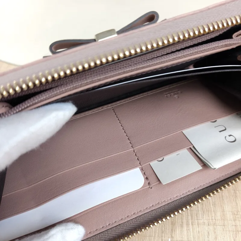 GUCCI Wallet Wallet Pink Calfskin One Size19 × 2.5 × 10 cm — detail view 6 of 10