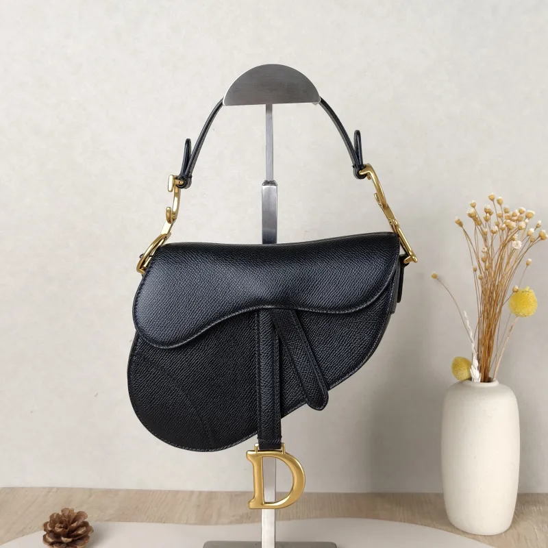 DIOR Top Handle Bag Saddle Black Calfskinmini19 × 6 × 15 cm