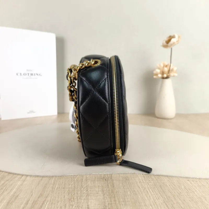 Chanel Crossbody Bag logo Crossbody Bag Black Lambskin One Size 18 × 6 × 16.5 cm — detail view 6 of 10