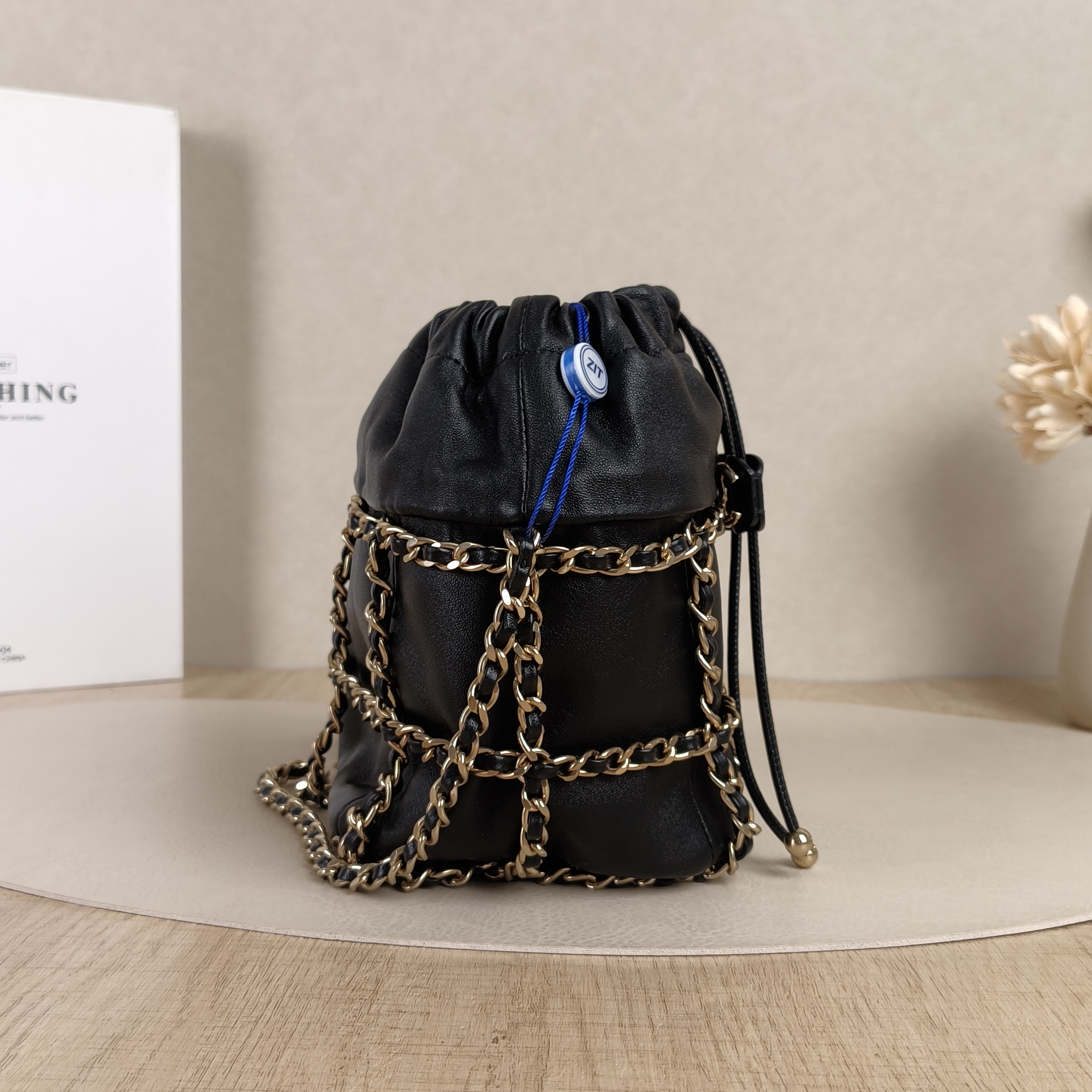 Chanel Crossbody Bag Crossbody Bag Black Lambskin One Size10 × 10 × 14 cm — cover view 2 of 8