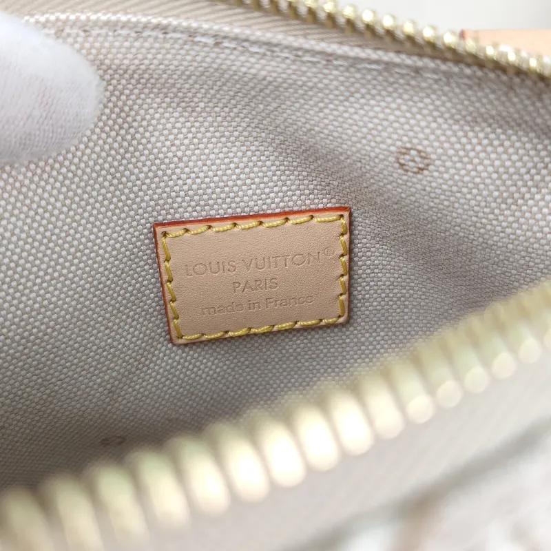 Louis Vuitton Crossbody Bag Speedy Nano Beige nano 16 × 7.5 × 10 cm — detail view 3 of 13