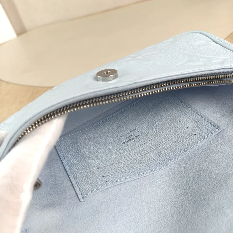 Louis Vuitton Crossbody Bag IVY Blue Empreinte Embossed Calfskin Small 23.5 × 4.3 × 12 cm — detail view 10 of 13