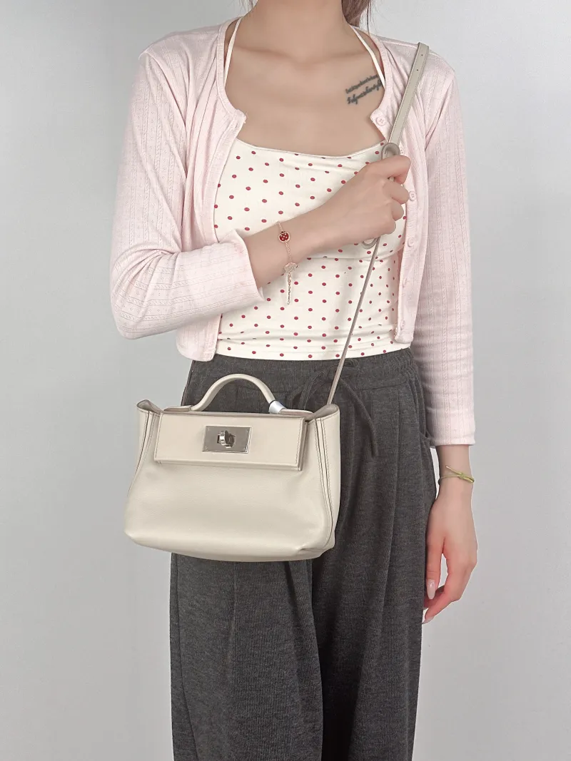 Hermès Crossbody Bag24 · 24 21 Shoulder Bagmini — on-model view 3 of 3