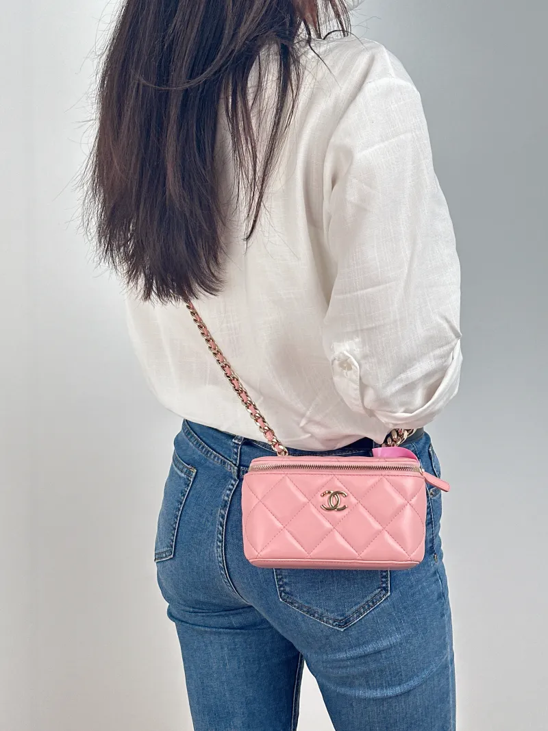 Chanel Crossbody Bag Edition Pink Lambskin One Size 16 × 8 × 9.5 cm 31 — on-model view 2 of 2
