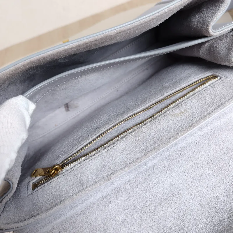 CELINE Crossbody Bag Soft 16Shoulder Bag Grey Calfskin Small23 × 9 × 15 cm — detail view 1 of 13