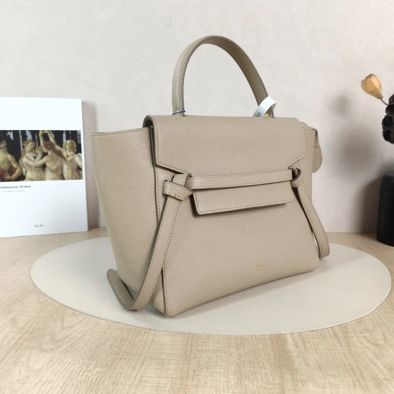 CELINE Shoulder Bag Belt Micro Calfskin Medium24 × 13 × 20 cm — cover view 3 of 5