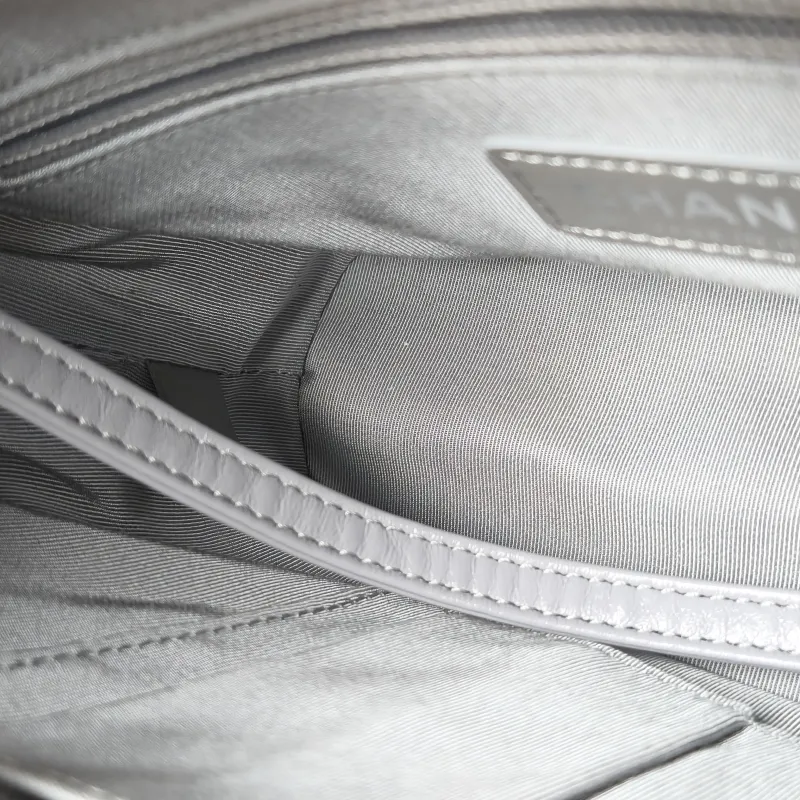 Chanel Crossbody Bag v Gabrielle Gabrielle Bag Grey Calfskin Small 20 × 8 × 15 cm 28 — detail view 14 of 14