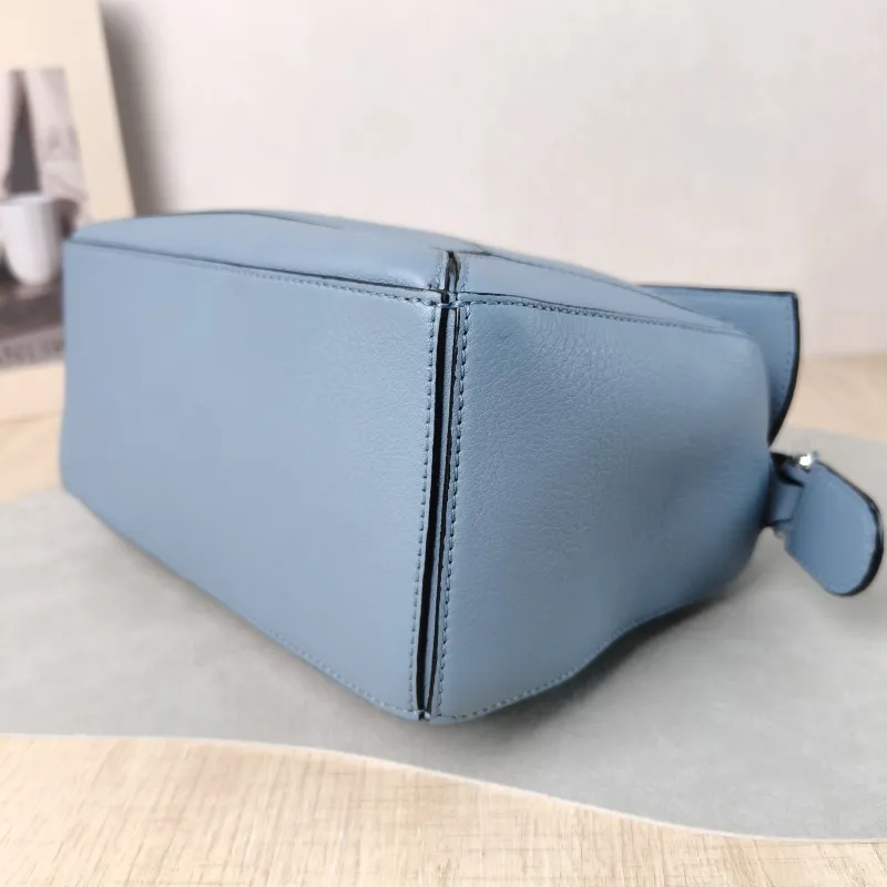 LOEWE Crossbody Bag Puzzle Blue CC alfskin Small 24 × 10.5 × 16.5 cm — detail view 15 of 16