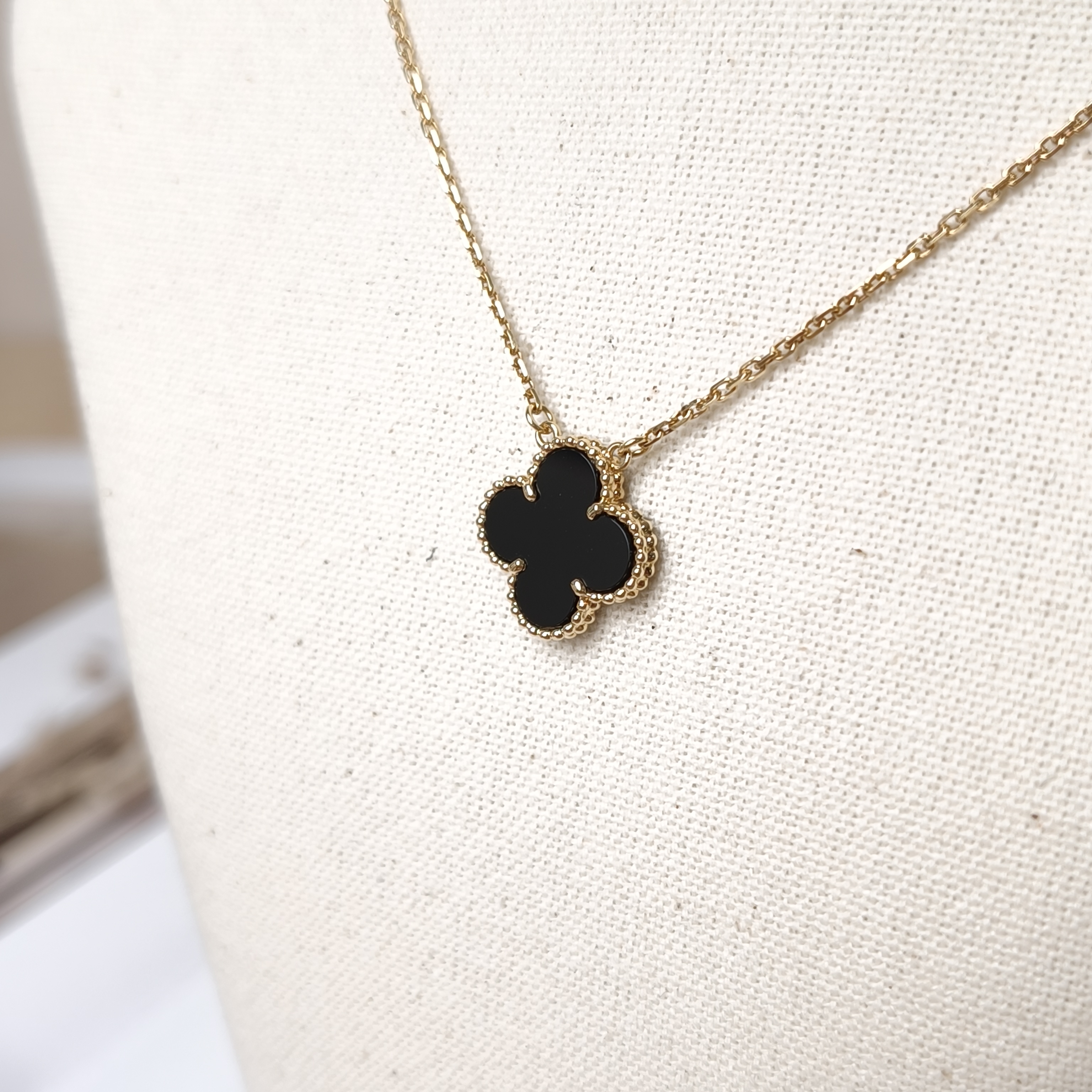 Van Cleef & Arpels Necklace Alhambra Alhambra Collection Necklace 18KY ellow Gold Vintage Small40cm Vintage Small — cover view 4 of 10
