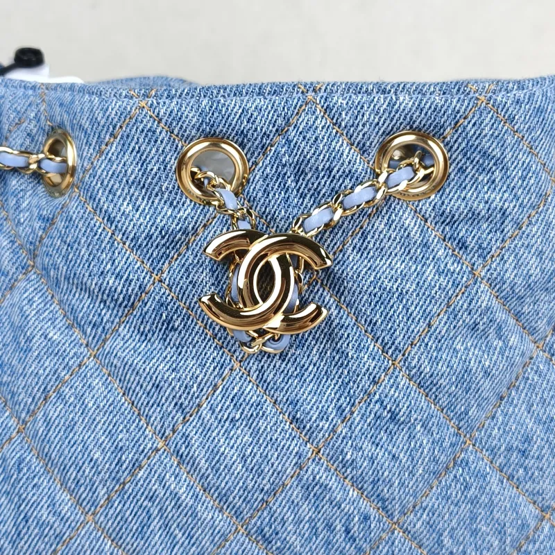 Chanel Crossbody Bag 25Bag Blue Mini 20 × 12.5 × 22 cm — detail view 3 of 12
