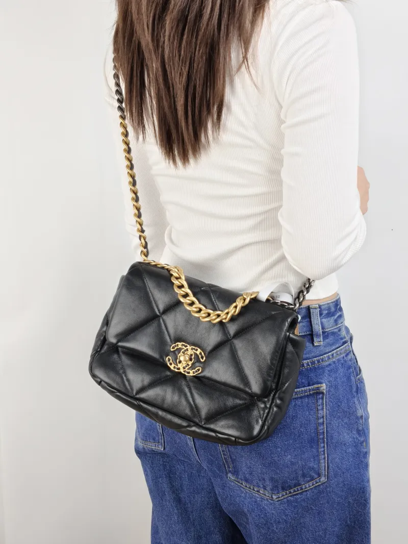 Chanel Crossbody Bag 19Bag Black SL ambskin Small 26 × 9 × 16 cm — on-model view 3 of 3