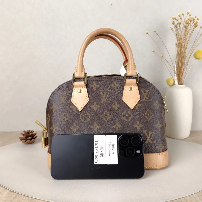 Louis Vuitton Crossbody Bag Alma BB Monogram PVCBB23.5 × 11.5 × 17.5 cm — cover view 4 of 6