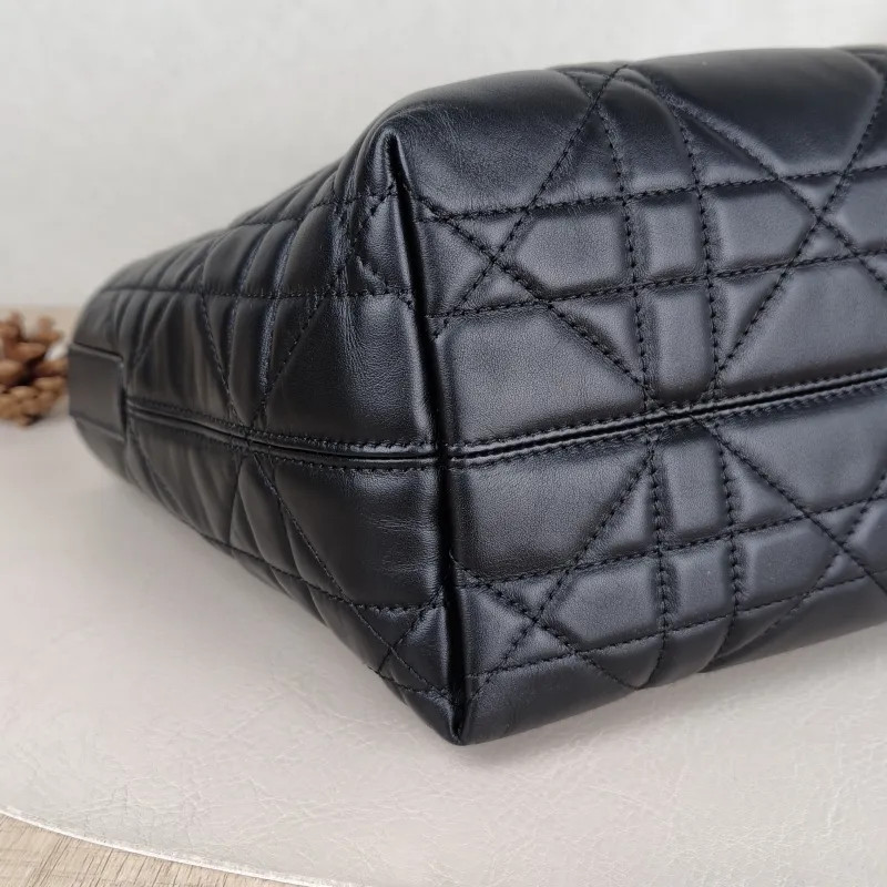 DIOR Shoulder Bag TOUJOURS Edition Black Calfskin Small 18.5 × 12 × 18.5 cm — detail view 9 of 10