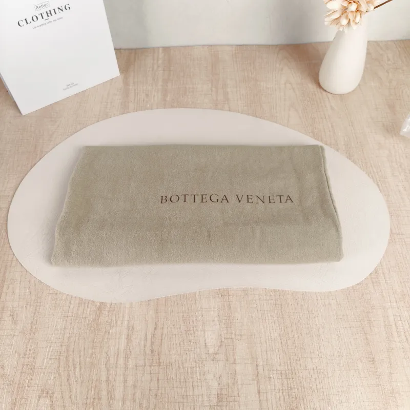 Bottega Veneta Top Handle Bag Wallace Woven Vanity Case Bag Green Calfskin Medium20 × 9.5 × 13 cm — detail view 5 of 11
