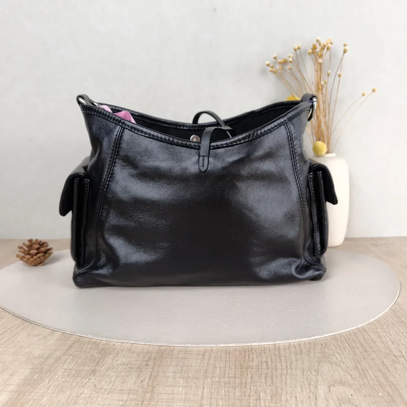 Louis Vuitton Crossbody Bag Carryall Cargo Vibe Black SL ambskin Small 33.5 × 15 × 23 cm — cover view 4 of 5