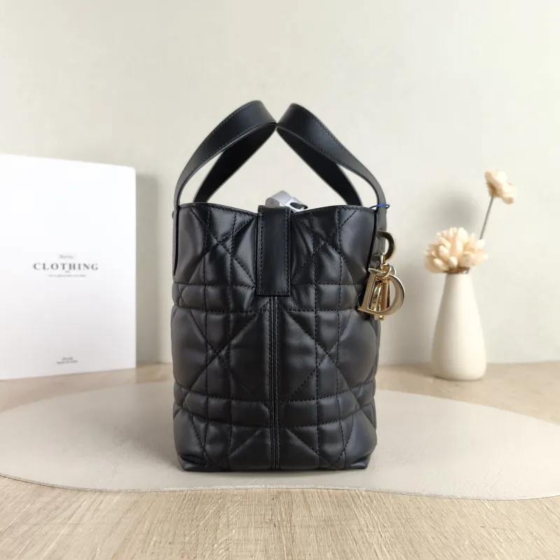 DIOR Shoulder Bag TOUJOURS Edition Black Calfskin Small 18.5 × 12 × 18.5 cm — detail view 3 of 9