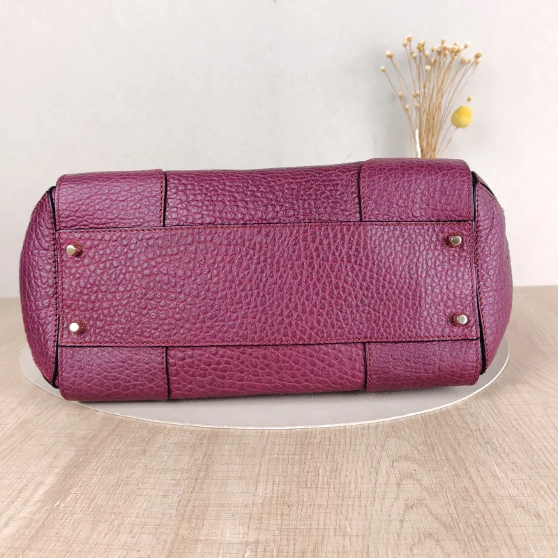 BURBERRY Shoulder Bag Shoulder Bag Calfskin One Size 32 × 15 × 22 cm — cover view 3 of 5