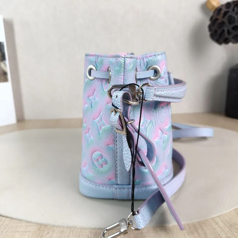Louis Vuitton Shoulder Bag NANO NOÉ Bucket Bag Nano Collection Calfskin nano 13 × 10 × 16 cm — detail view 3 of 10