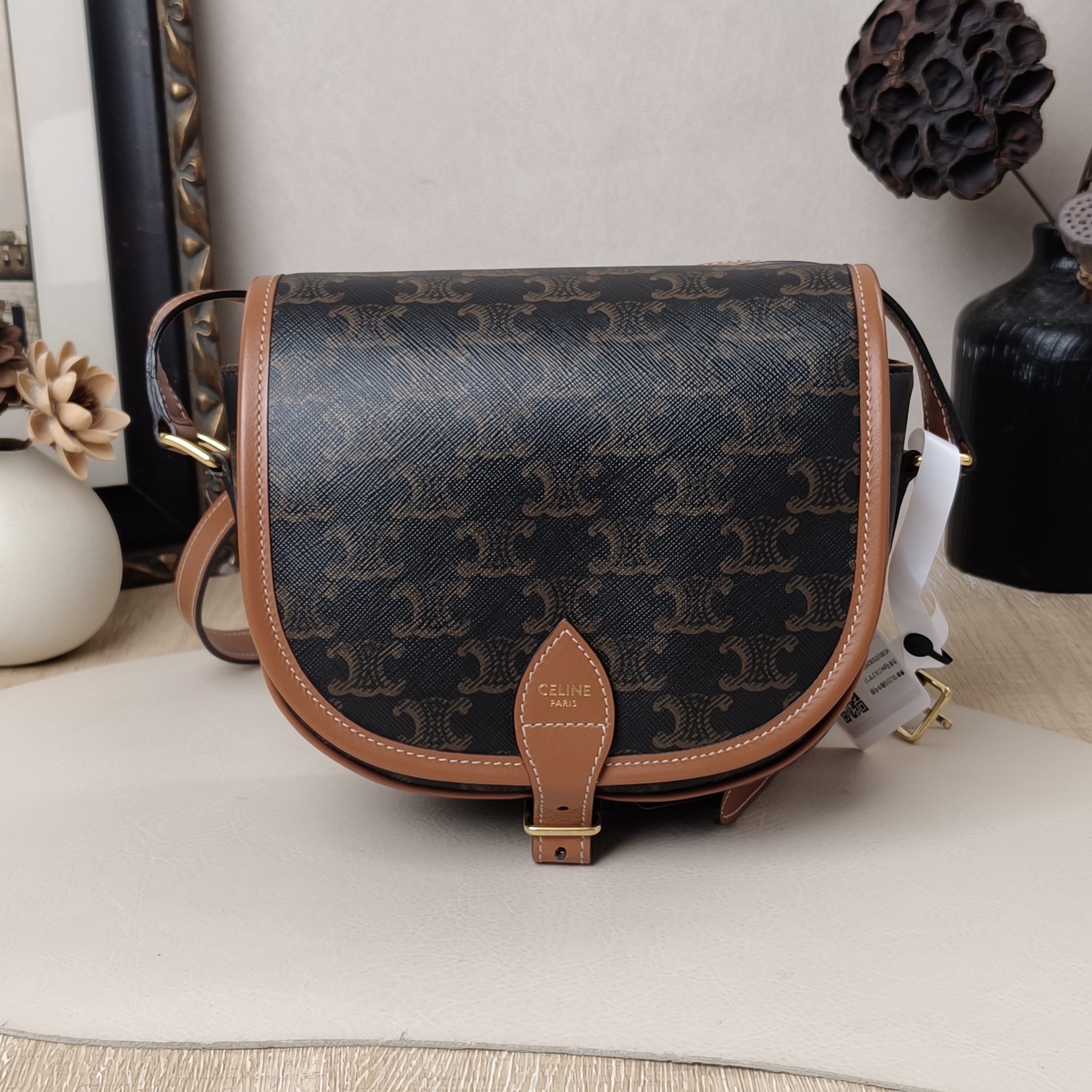 CELINE FOLCO Medium Brown Monogrampvc · 18.5 × 8 × 17 cm