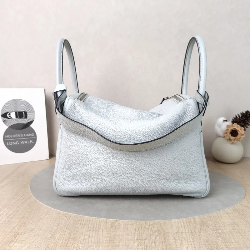 Hermès Crossbody Bag Lindy 30 Taurillon Clemence TC Calfskin One Size30 × 15 × 19 cm — cover view 6 of 6