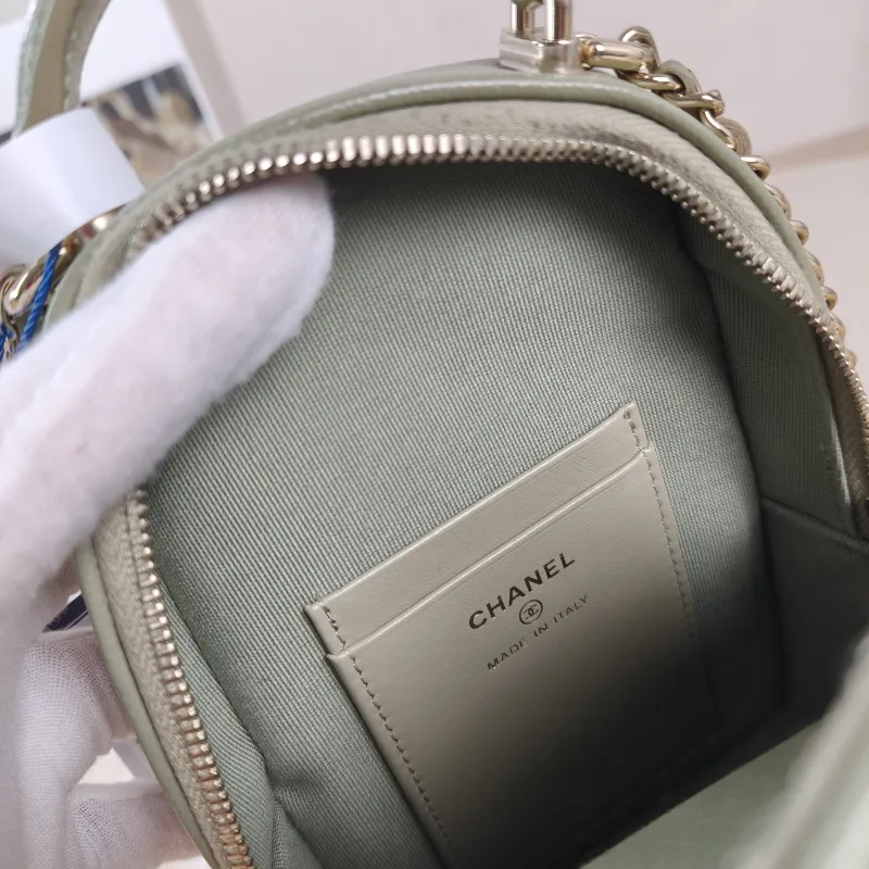 Chanel Backpack mini Backpack Collection Grained Calfskin One Size 13 × 9 × 18 cm — detail view 7 of 11