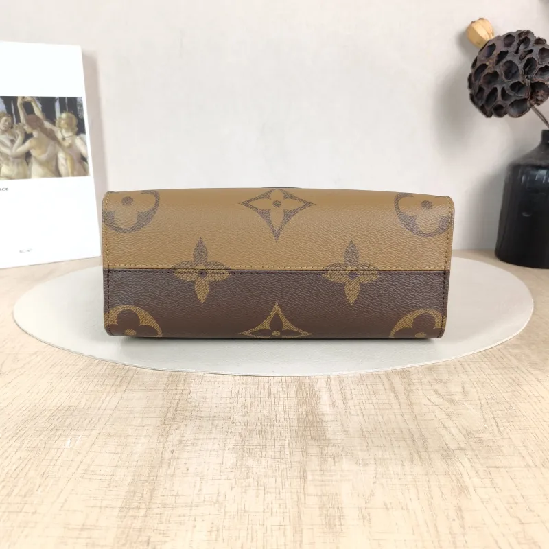Louis Vuitton Shoulder Bag Onthego Monogram PVC Small 25 × 11.5 × 19 cm — cover view 2 of 5