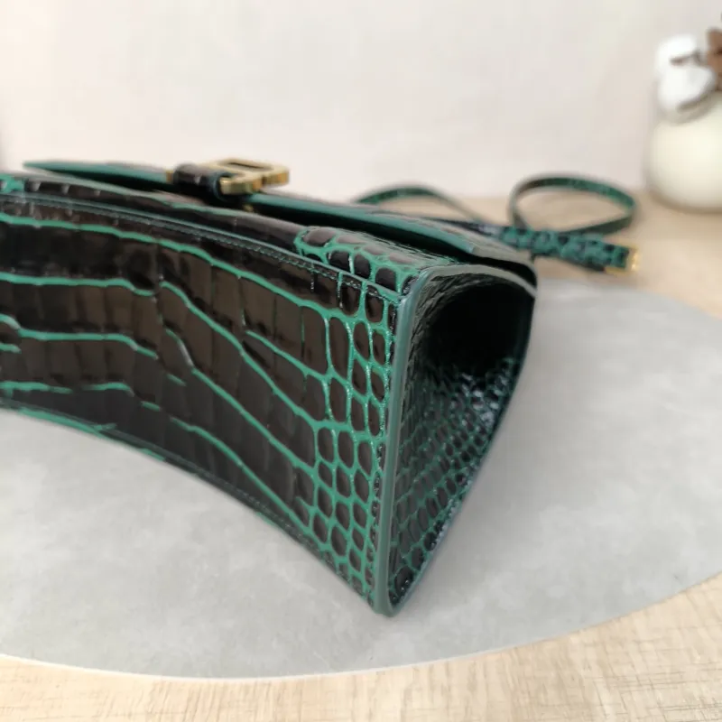 BALENCIAGA Crossbody Bag Hourglass Hourglass Bag Green Calfskin Small23 × 10 × 14 cm — detail view 8 of 14
