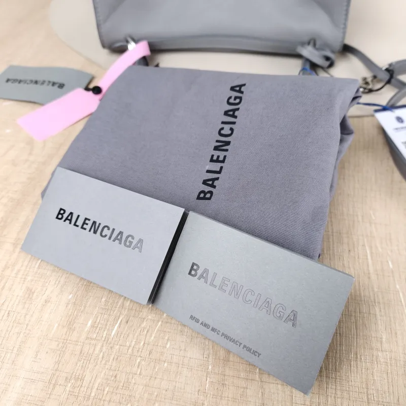 BALENCIAGA Crossbody Bag RODEO Grey Calfskin Small 27 × 10 × 20 cm — detail view 13 of 14