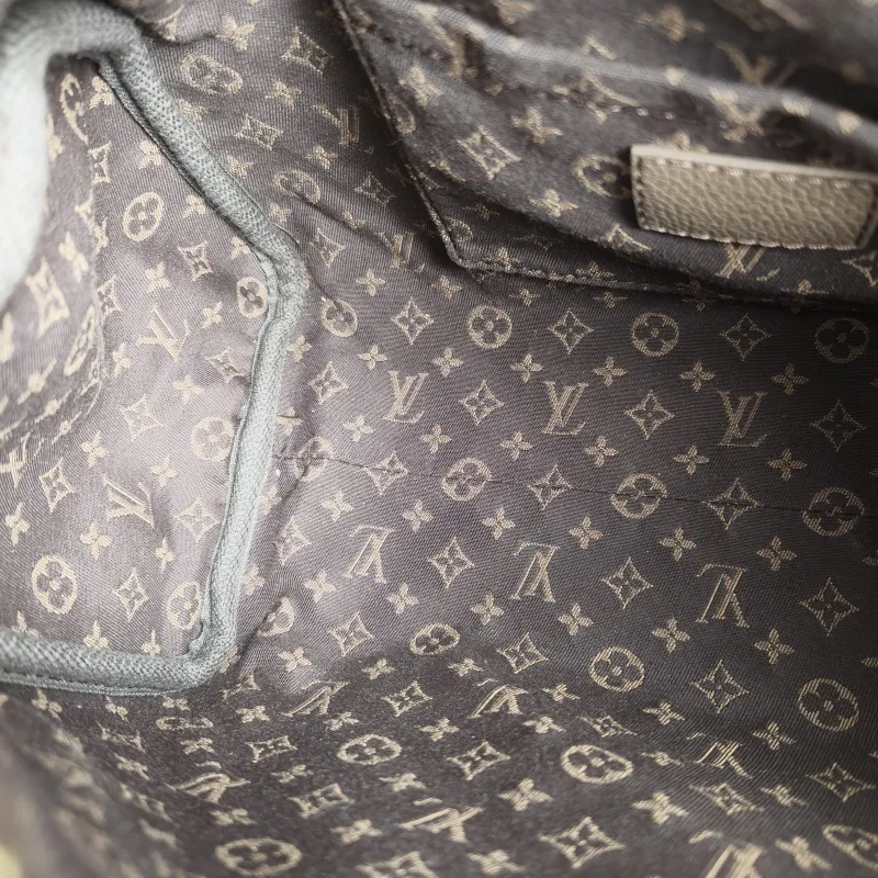 Louis Vuitton Shoulder Bag EXPRESS Shoulder Bag Grey Calfskin Small 26 × 13.5 × 17 cm — detail view 12 of 12