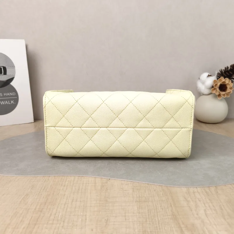 Chanel Crossbody Bag 25Bag Grained Calfskin Mini 22 × 12.5 × 20 cm — cover view 2 of 6