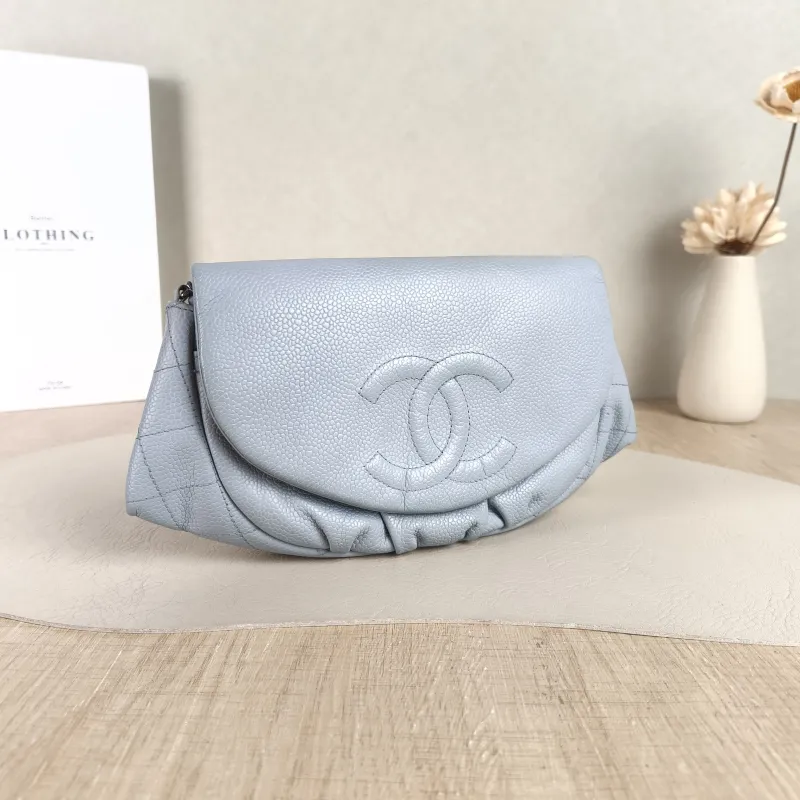 Chanel Crossbody Bag Crossbody Bag Blue Calfskin 24 × 6 × 14 cm 18 — cover view 4 of 5