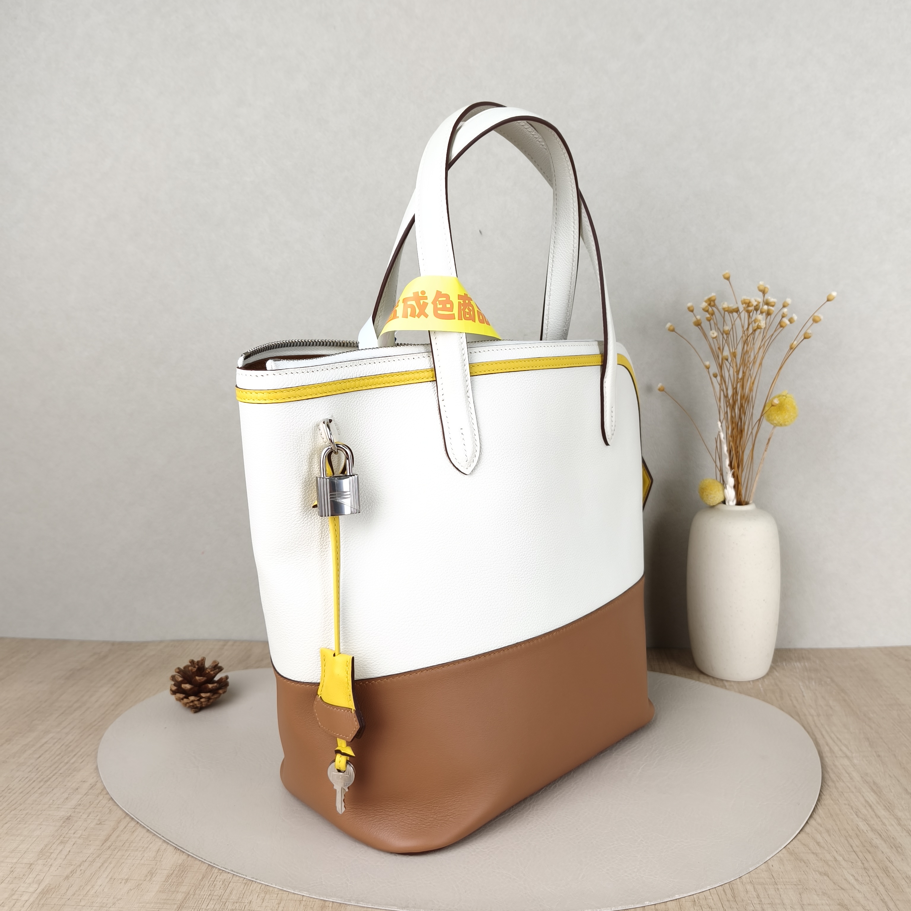 Hermès Top Handle Bag Top Handle Bag Brown White Yellow Calfskin One Size25 × 14 × 27 cm — cover view 4 of 5